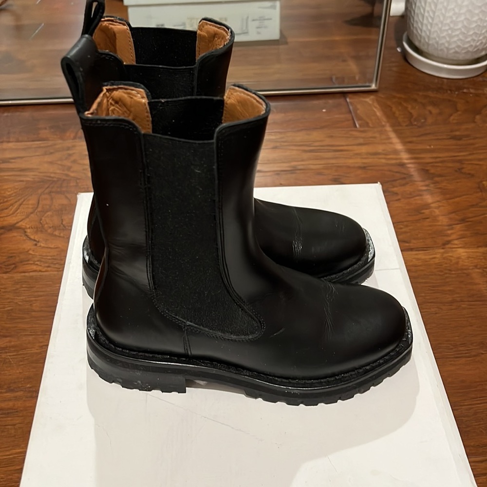 Nwt & Other Stories Chunky Chelsea Boot View 4
